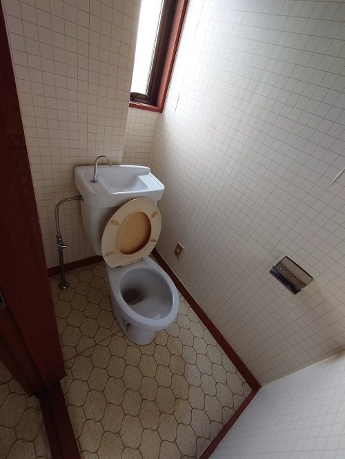 中島邸旧トイレ